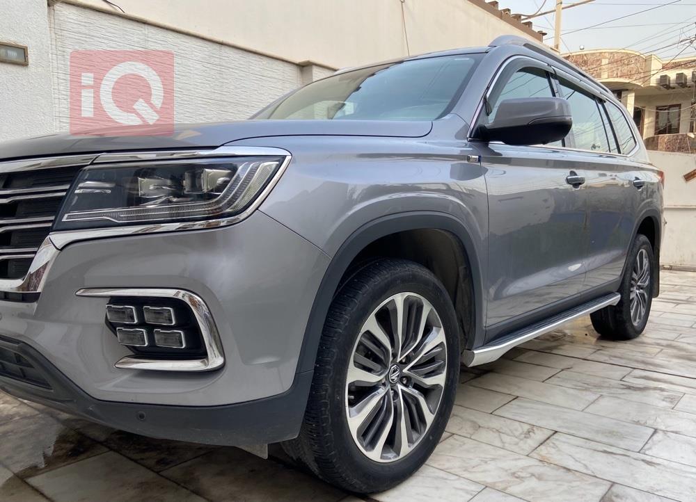 ئێم جی RX8